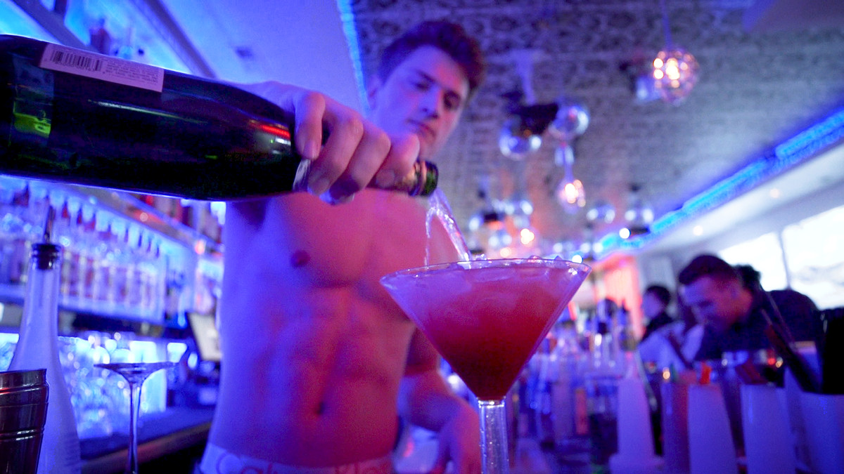 The Best Gay Bars Phoenix for a Fun Night Out